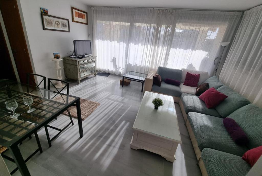 Apartamentos Elegance Dénia Buitenkant foto